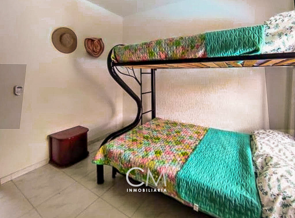 Casa de 4 alcobas en venta en El Portal, Ricaurte, 320 m² · foto 17 de 23