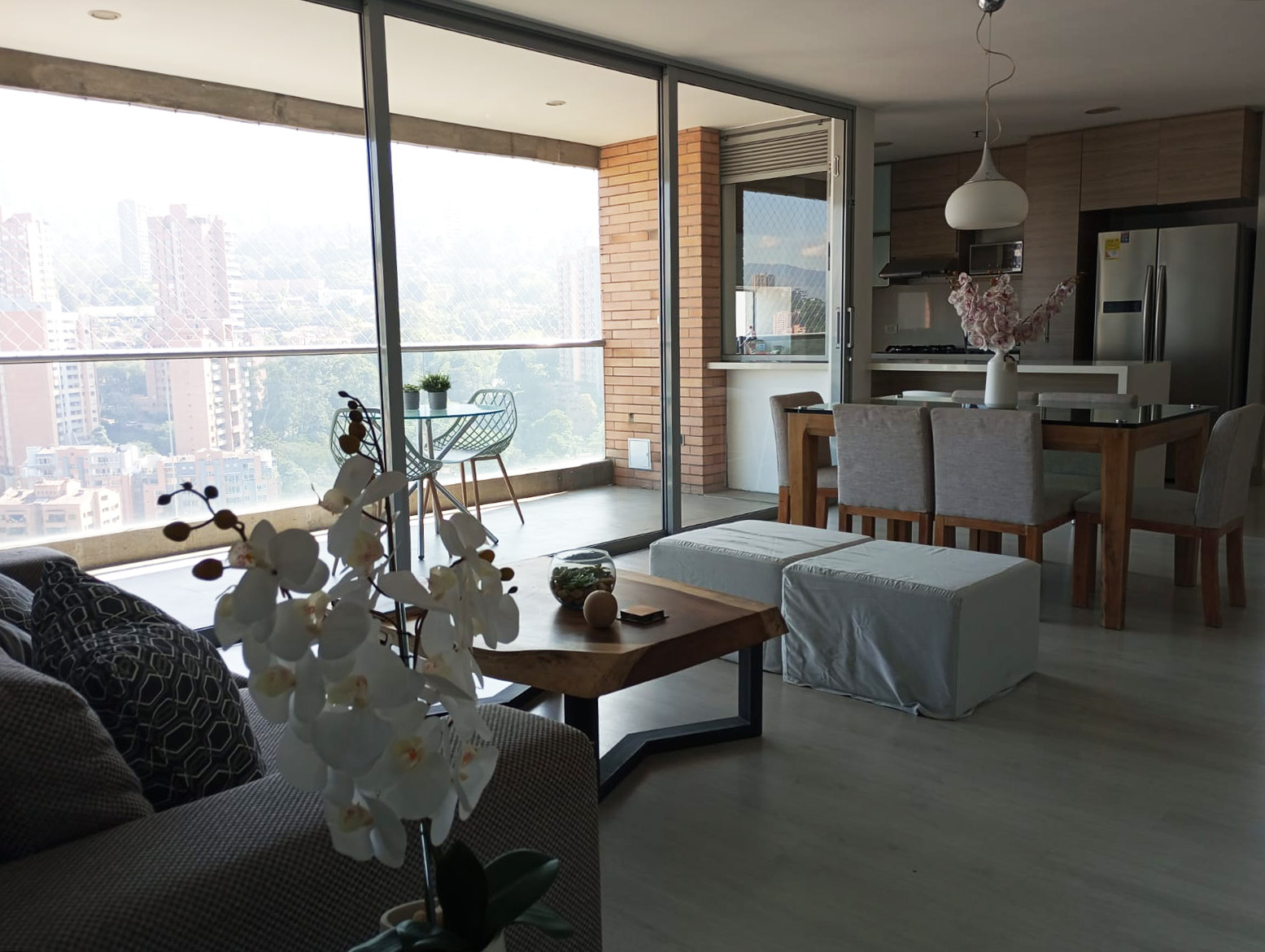 Apartamento en arriendo en La Florida, Medellín · foto 2 de 19