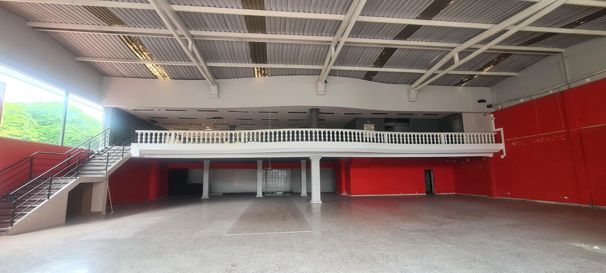 Local en arriendo en Prados Del Norte, Cali, 1023 m² · foto 7 de 21