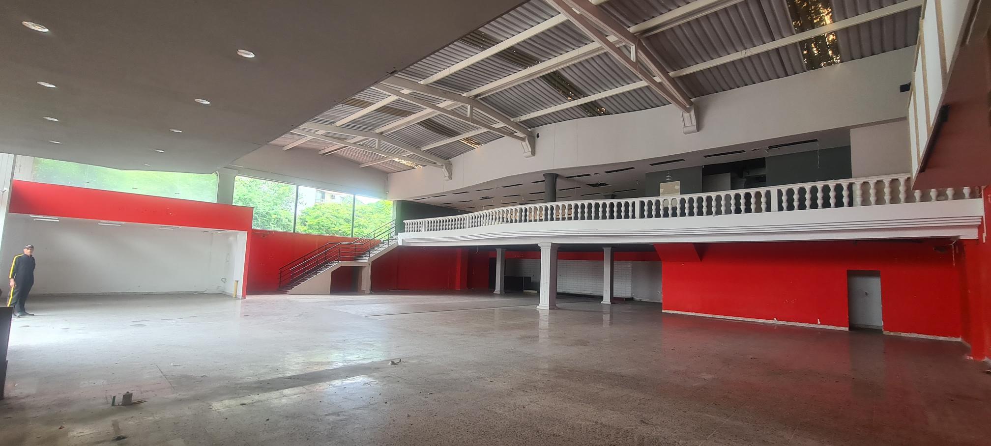 Local en arriendo en Prados Del Norte, Cali, 1023 m² · foto 9 de 21