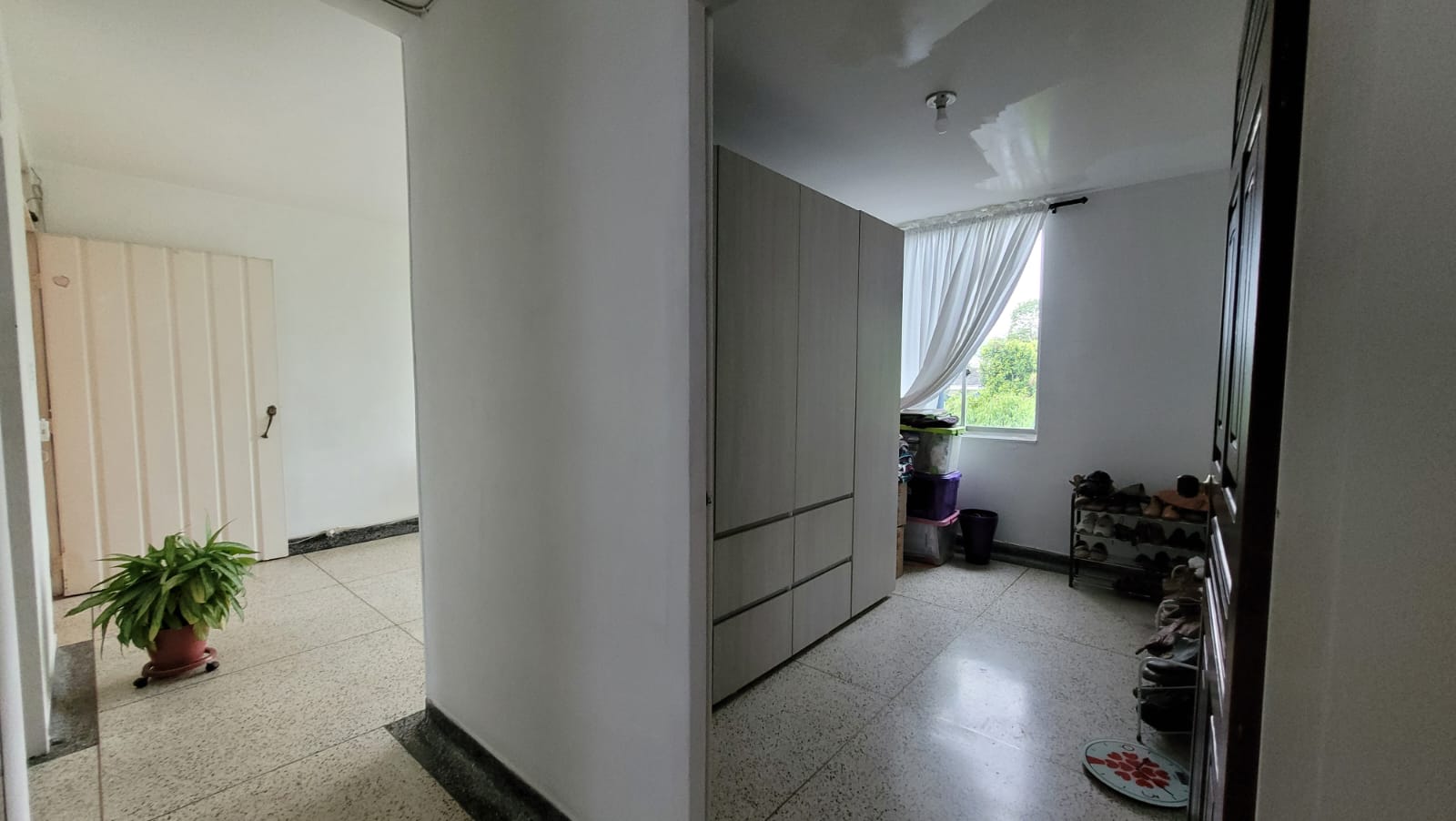 Apartamento de 3 alcobas en venta en Coodelmar Ii Etapa, Pereira, 75 m² · foto 4 de 13