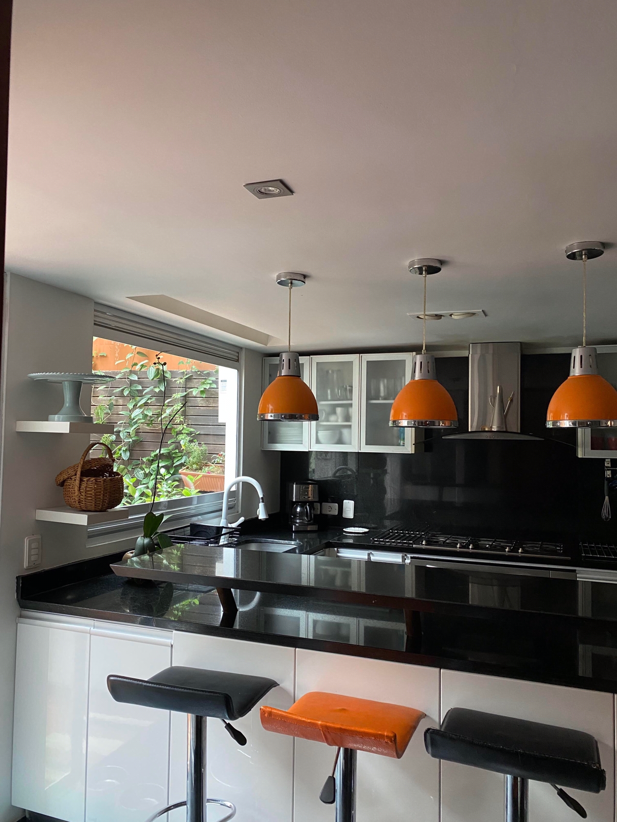 Casa en venta en El Contador, Bogotá · foto 2 de 24