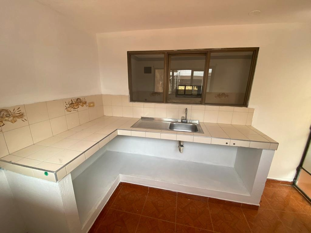 Casa de 8 alcobas en venta en Cristobal Colon, Cali, 580 m² · foto 13 de 17
