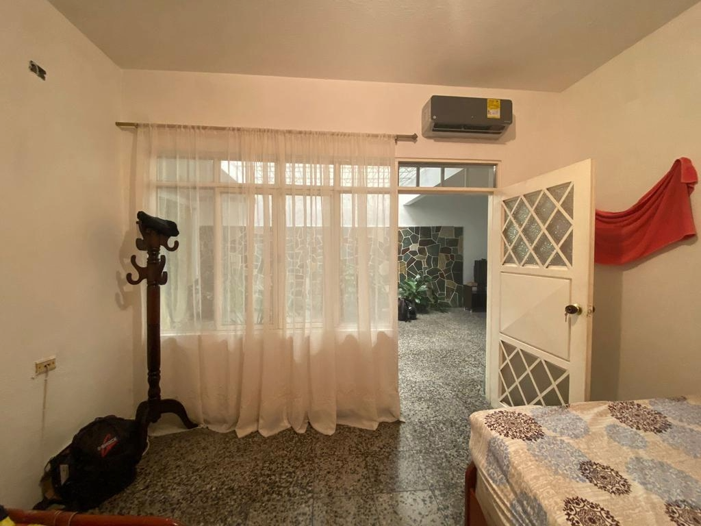 Casa de 8 alcobas en venta en Cristobal Colon, Cali, 580 m² · foto 14 de 17