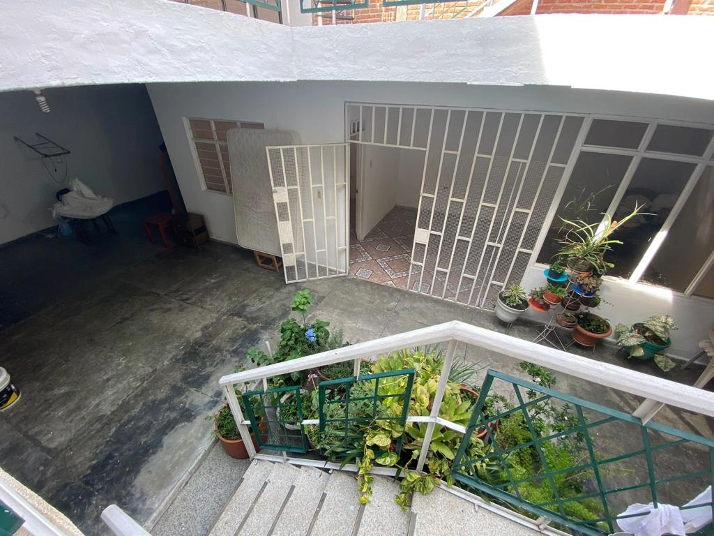 Casa de 8 alcobas en venta en Cristobal Colon, Cali, 580 m² · foto 4 de 17