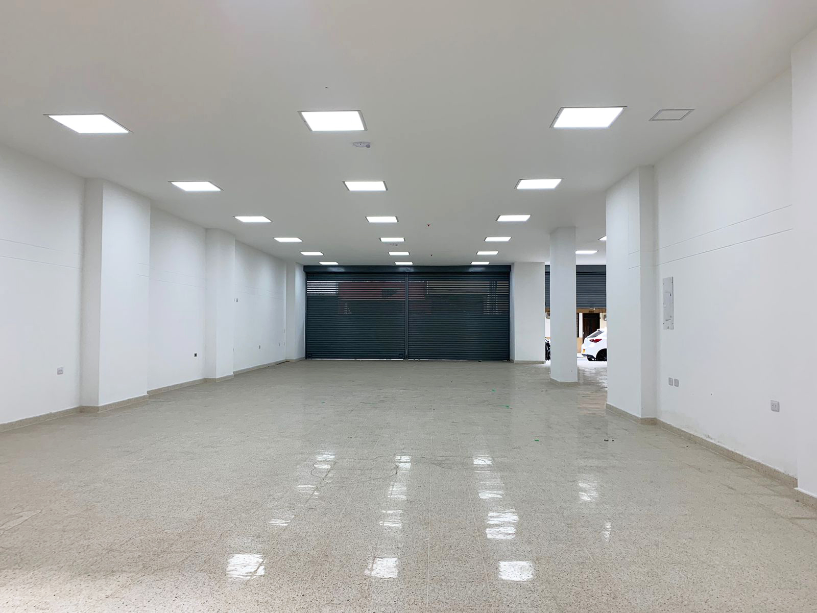 Local en venta en San Joaquin, Sabaneta, 300 m² · foto 3 de 8