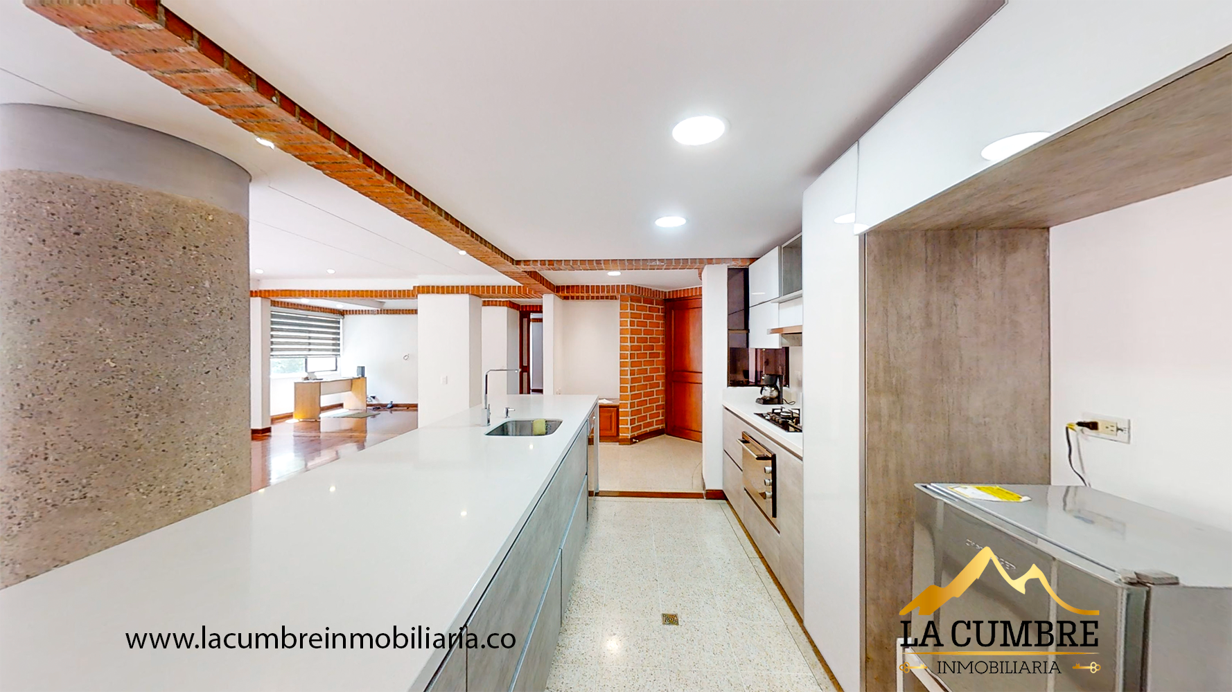 Apartamento en arriendo en Los Balsos No.2, Medellín · foto 6 de 15