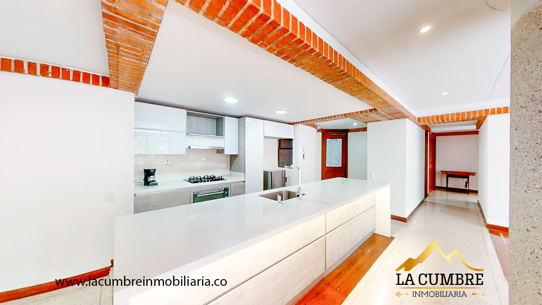 Apartamento en arriendo en Los Balsos No.2, Medellín · foto 7 de 15