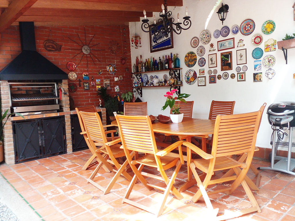 Casa de 3 alcobas en venta en San Lucas, Medellín, 212 m² · foto 19 de 20