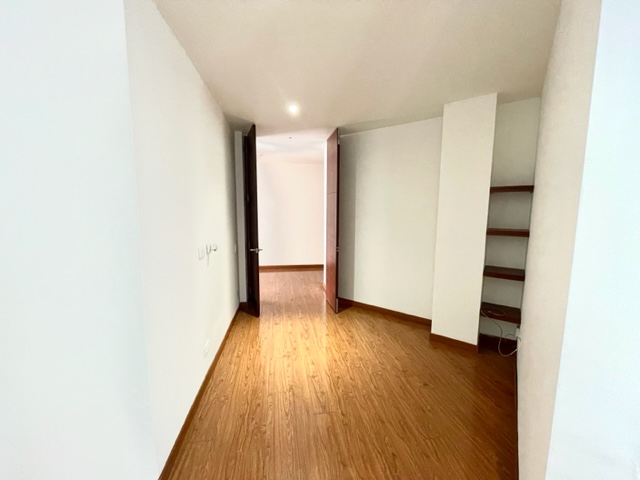 Apartamento en venta en Santa Barbara, Bogotá · foto 13 de 22