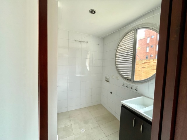 Apartamento en venta en Santa Barbara, Bogotá · foto 15 de 22