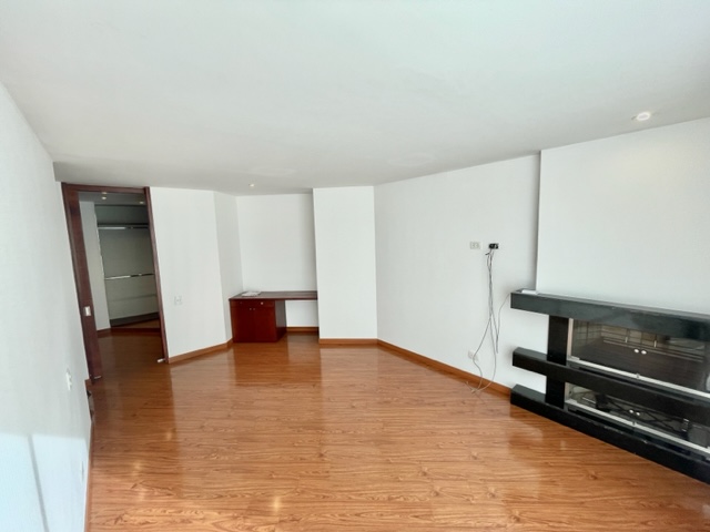 Apartamento en venta en Santa Barbara, Bogotá · foto 7 de 22