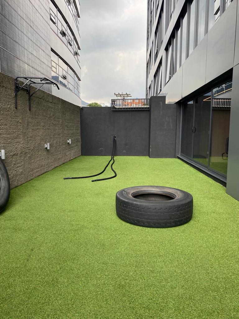Apartaestudio en venta en Chico Norte, Bogotá, 27 m² · foto 11 de 14