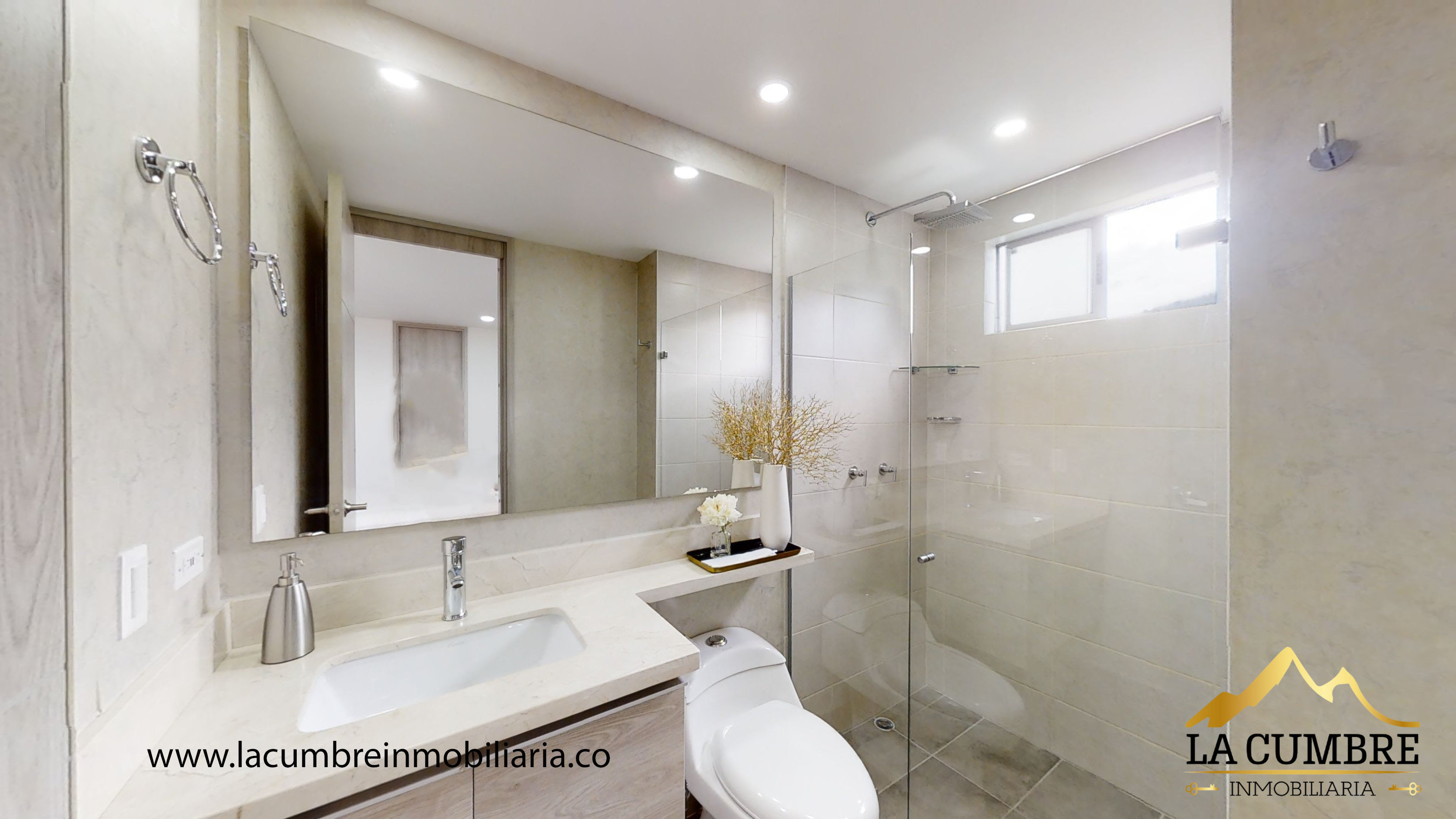 Apartamento en venta en Loma Del Esmeraldal, Envigado · foto 10 de 12