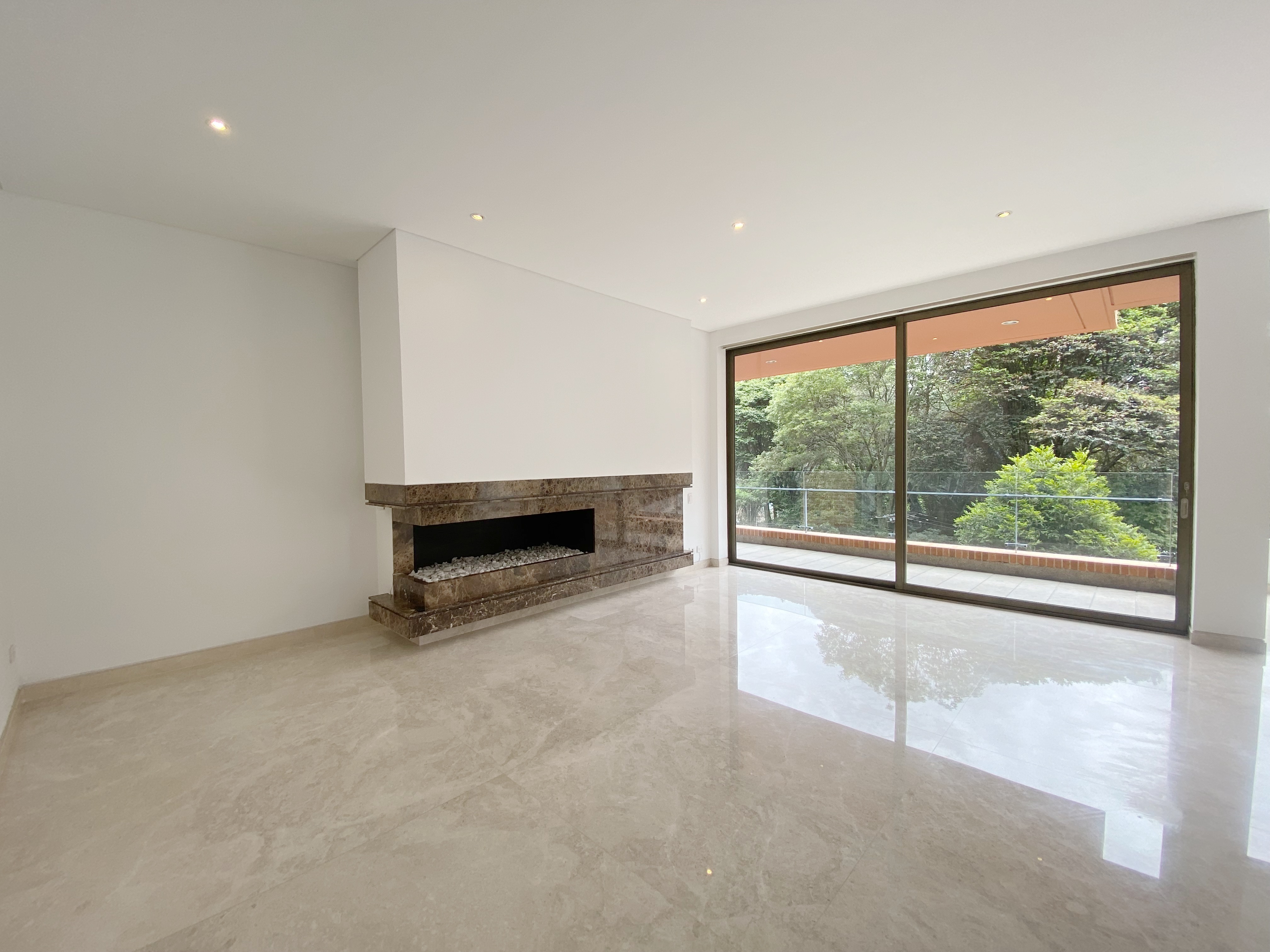 Apartamento en venta en Chico Norte, Bogotá · foto 4 de 24