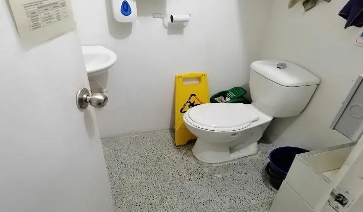 Local en venta en La Milagrosa, La Ceja, 313 m² · foto 10 de 15