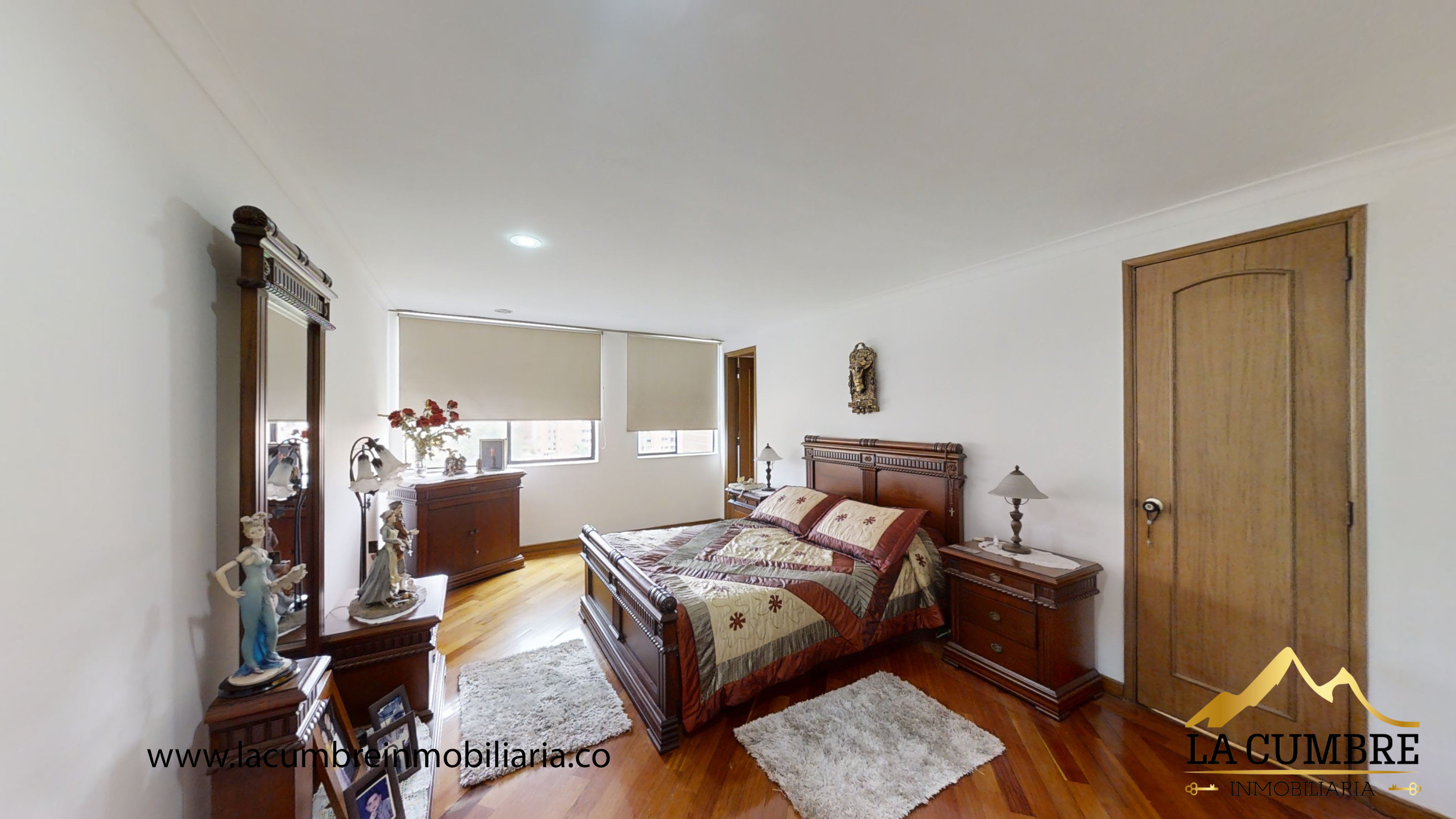 Apartamento de 4 alcobas en venta en El Poblado, Medellín, 250 m² · foto 10 de 12