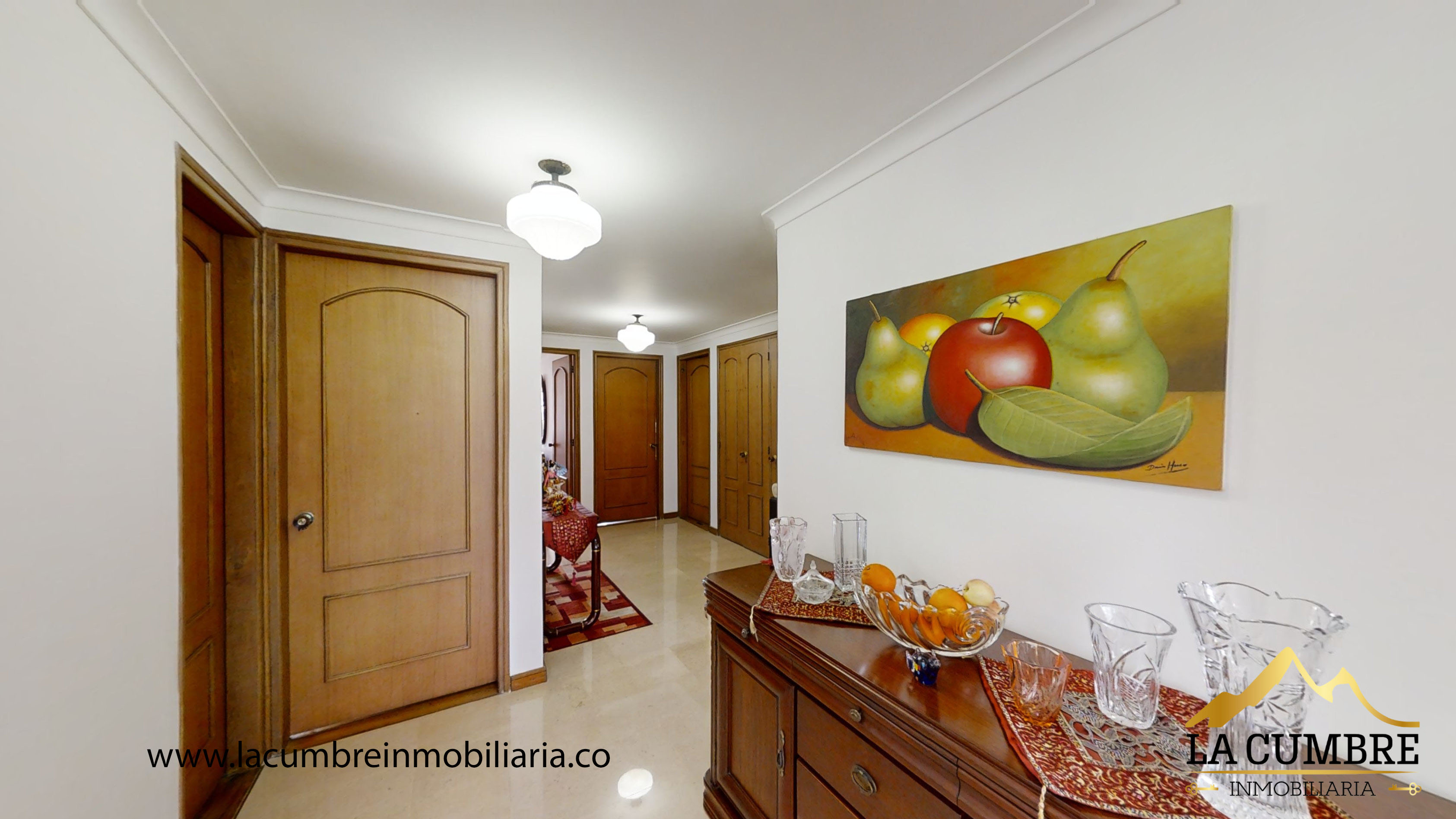 Apartamento de 4 alcobas en venta en El Poblado, Medellín, 250 m² · foto 4 de 12