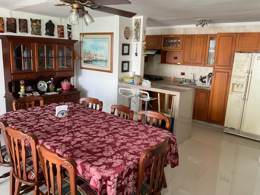 Apartamento en venta en El Laguito, Cartagena, 115 m² · foto 3 de 14