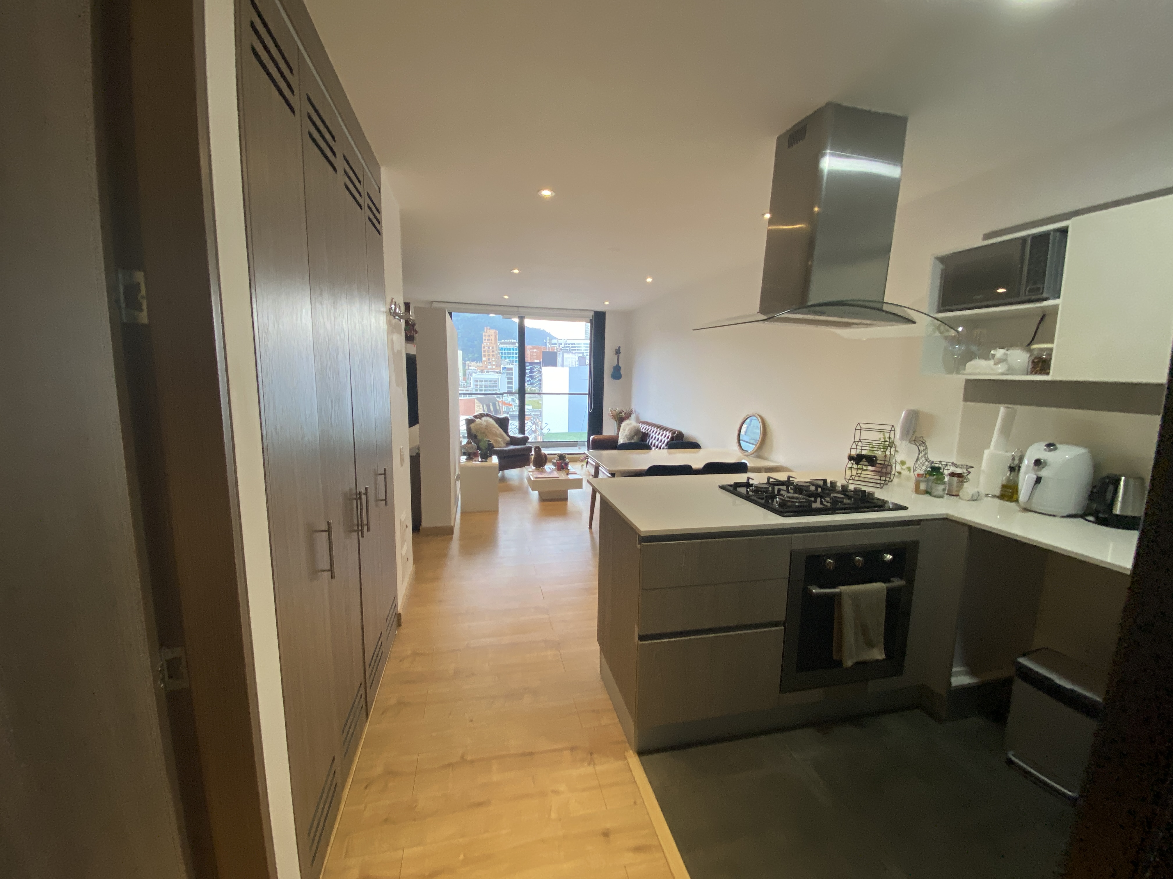 Apartamento de 1 alcoba en venta en Santa Barbara, Bogotá, 58 m² · foto 10 de 21
