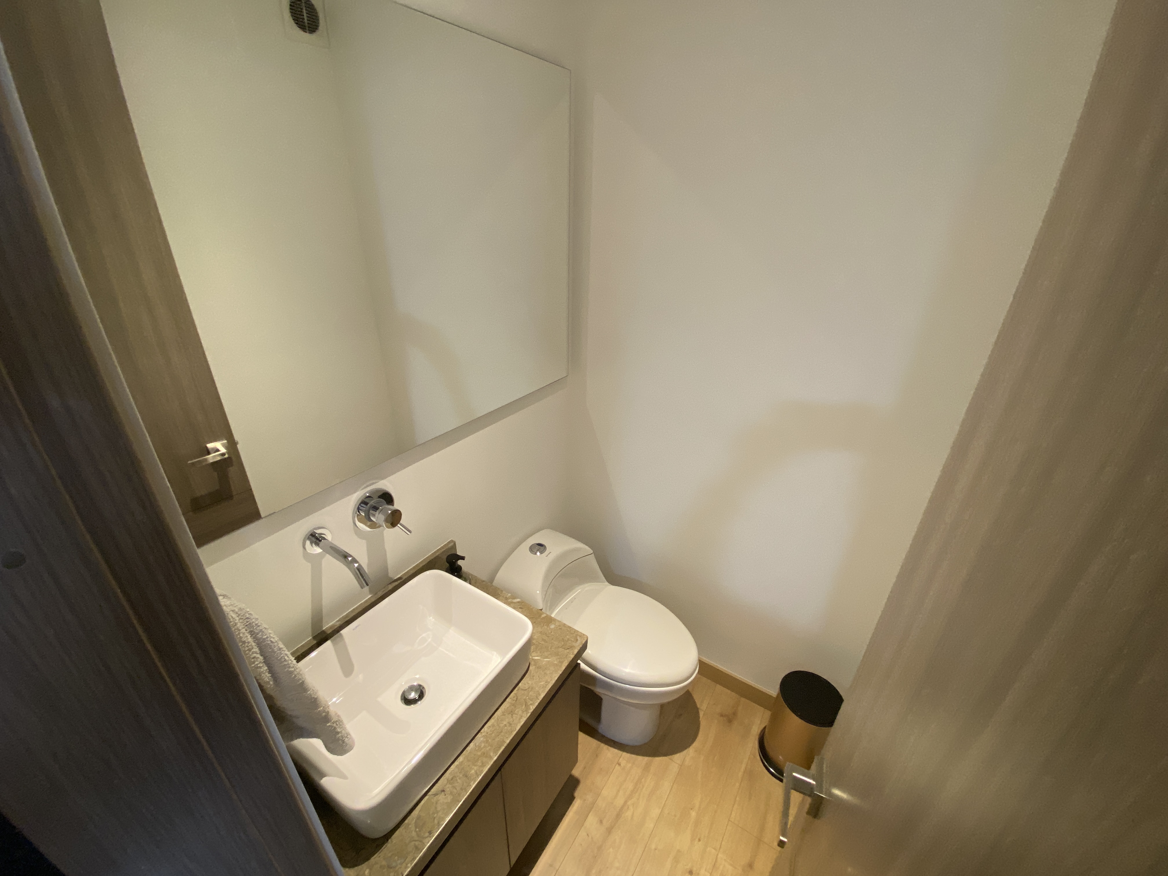 Apartamento de 1 alcoba en venta en Santa Barbara, Bogotá, 58 m² · foto 11 de 21