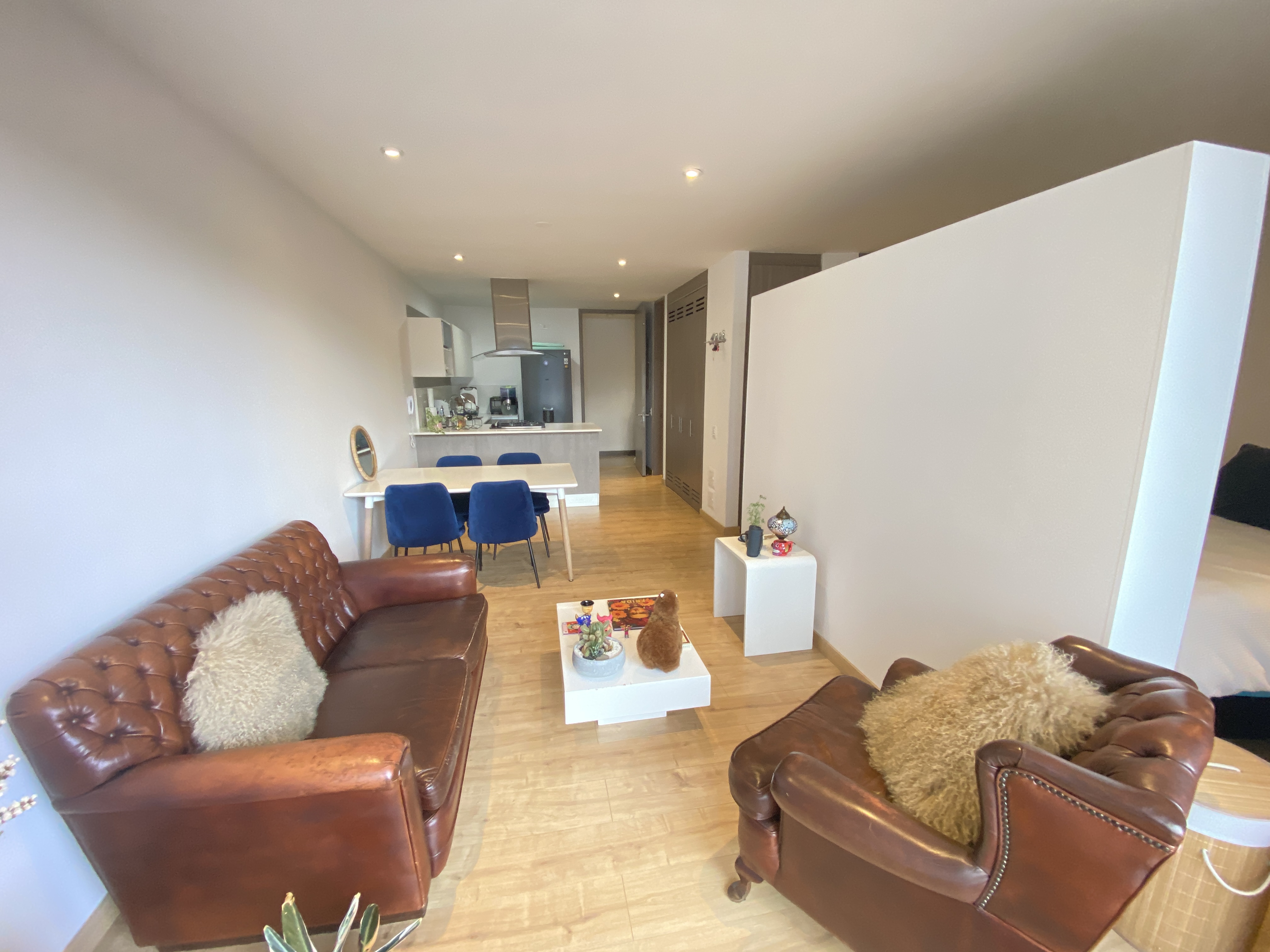 Apartamento de 1 alcoba en venta en Santa Barbara, Bogotá, 58 m² · foto 7 de 21