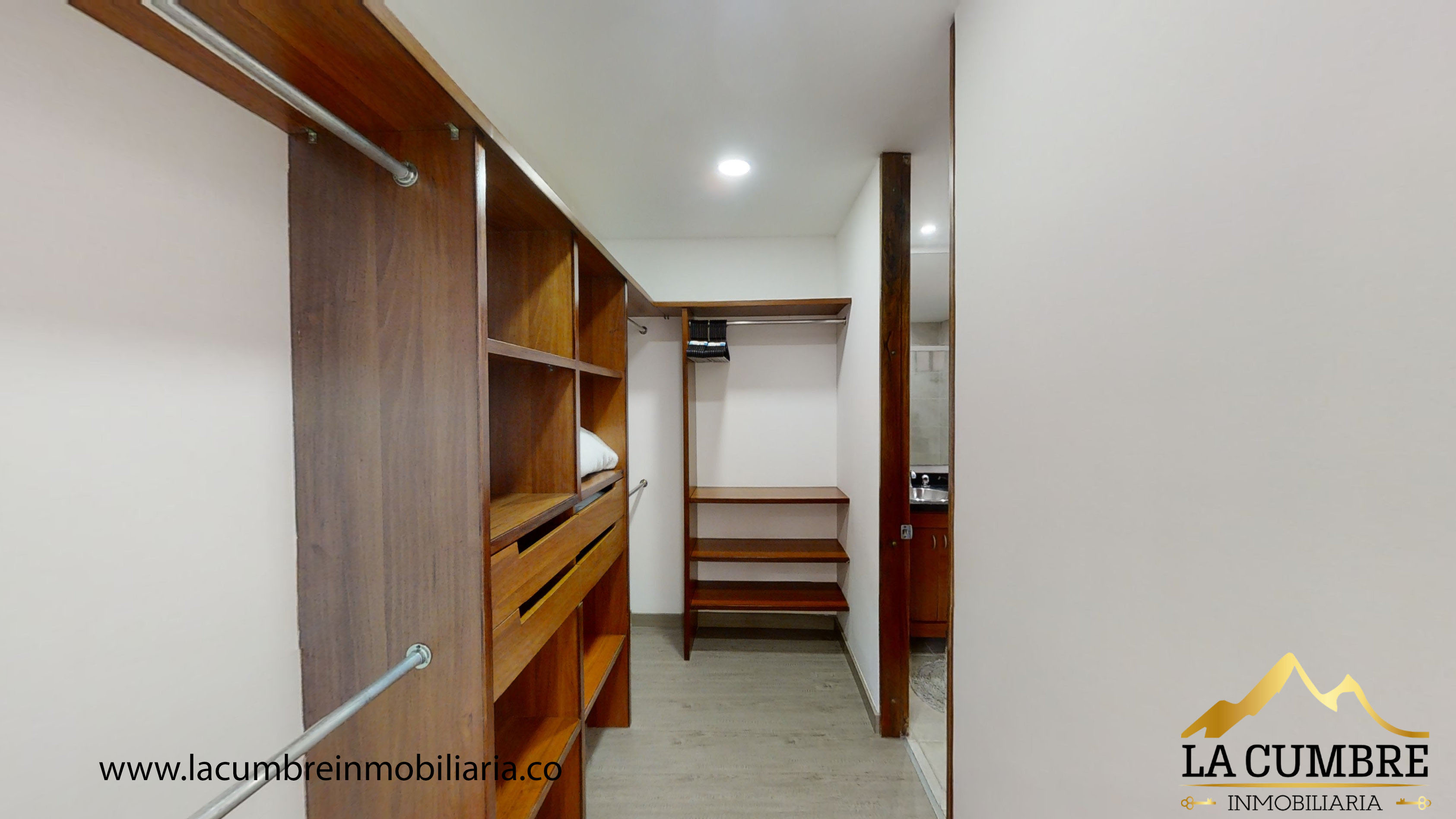 Apartamento en arriendo en El Tesoro, Medellín · foto 16 de 17