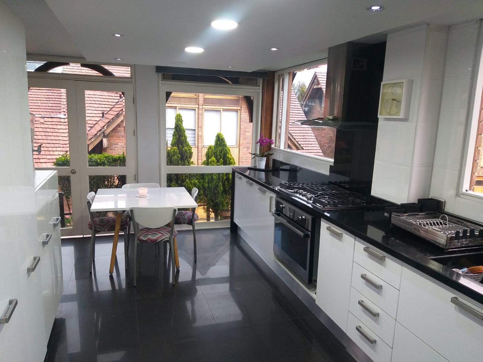 Casa de 4 alcobas en venta en Cerros De Suba, Bogotá, 382 m² · foto 15 de 24
