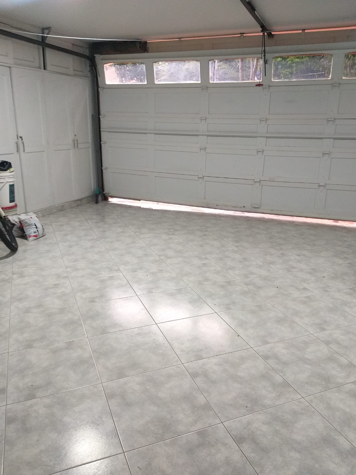 Casa de 4 alcobas en venta en Cerros De Suba, Bogotá, 382 m² · foto 3 de 24