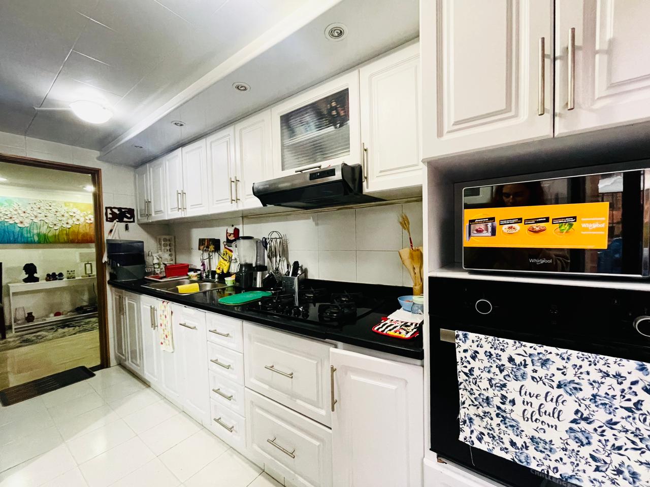 Apartamento de 3 alcobas en venta en La Carolina, Bogotá, 193 m² · foto 11 de 24