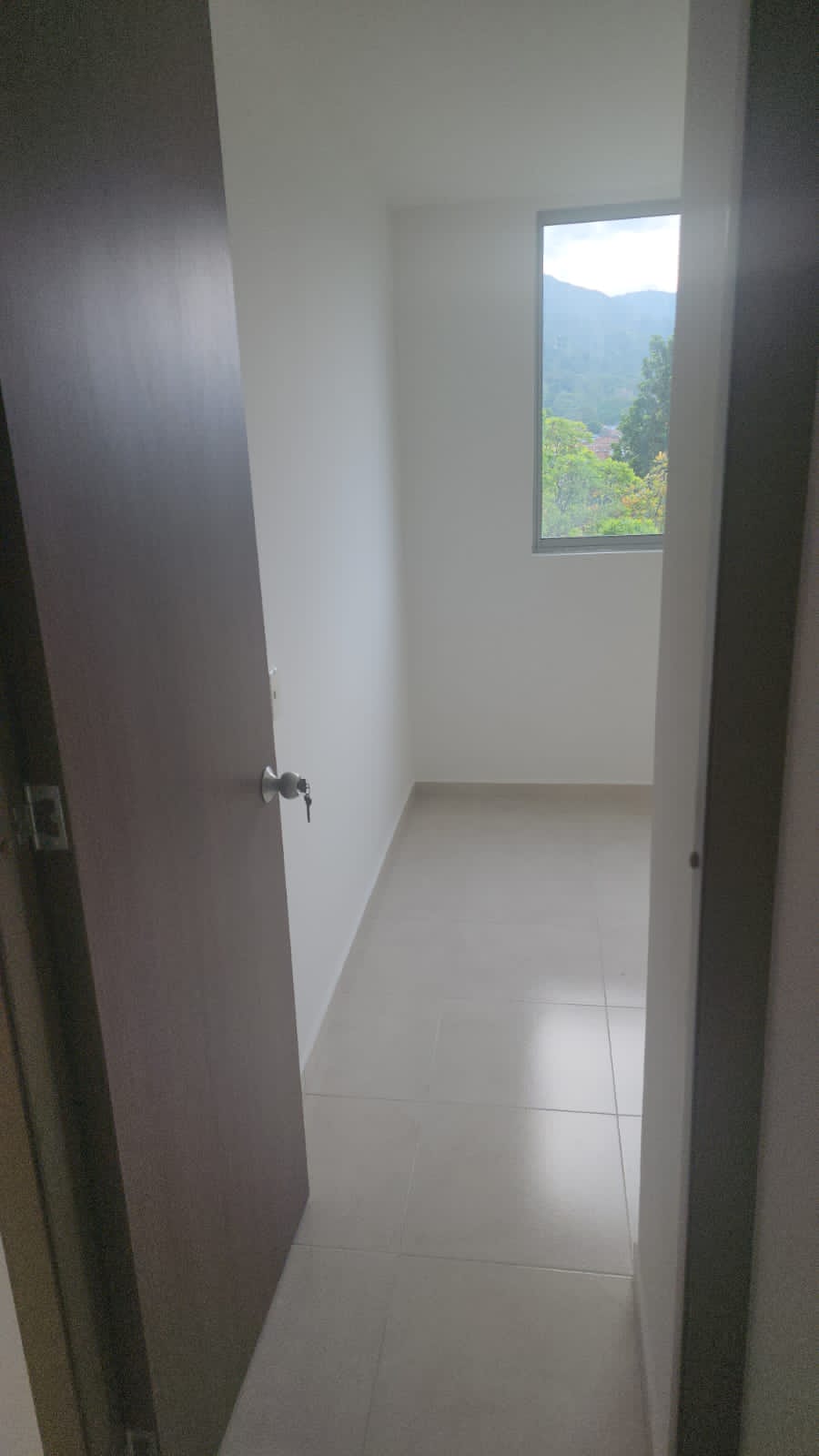 Apartamento de 3 alcobas en arriendo en Paseo Cataluña, Piedecuesta, 72 m² · foto 4 de 10