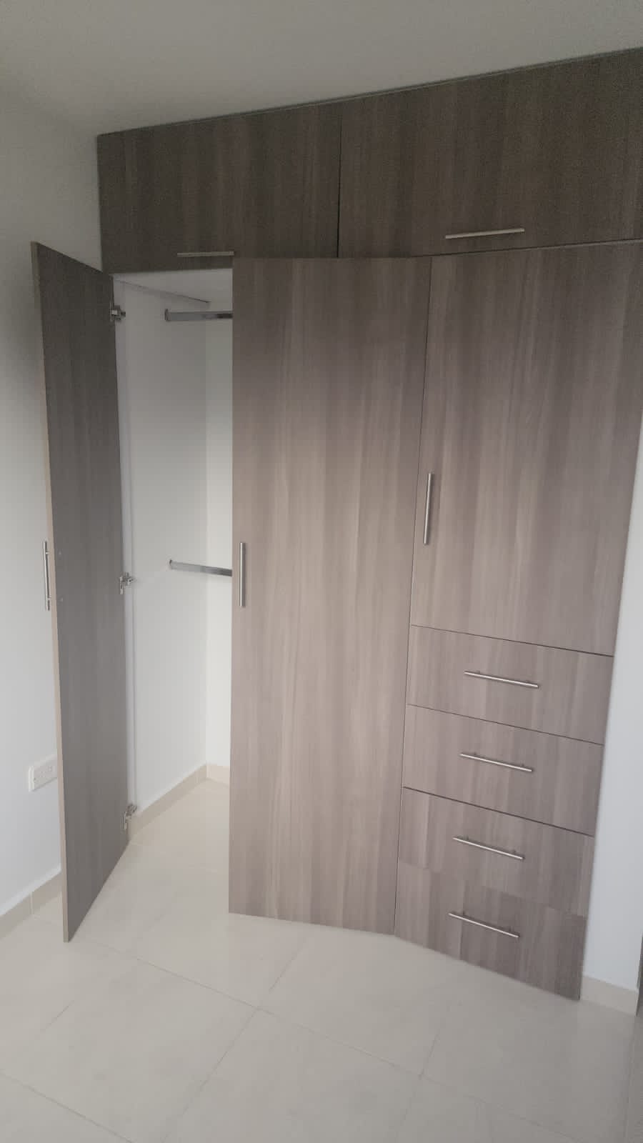 Apartamento de 3 alcobas en arriendo en Paseo Cataluña, Piedecuesta, 72 m² · foto 5 de 10