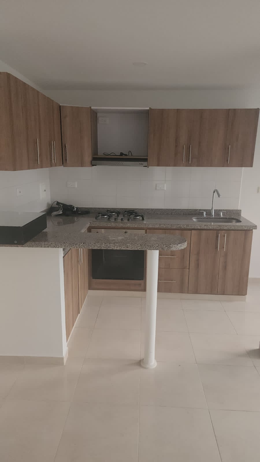 Apartamento de 3 alcobas en arriendo en Paseo Cataluña, Piedecuesta, 72 m² · foto 7 de 10