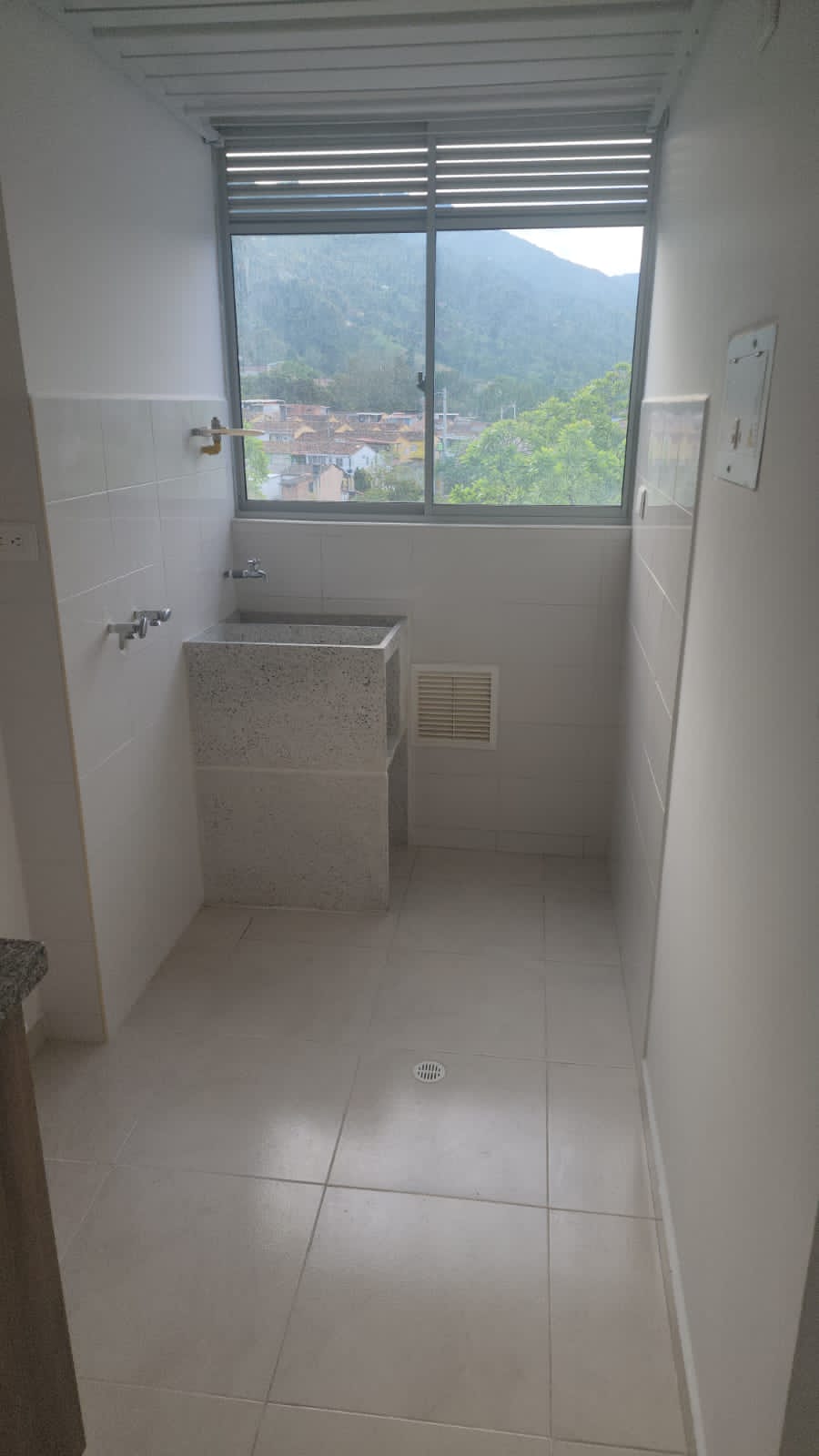 Apartamento de 3 alcobas en arriendo en Paseo Cataluña, Piedecuesta, 72 m² · foto 8 de 10
