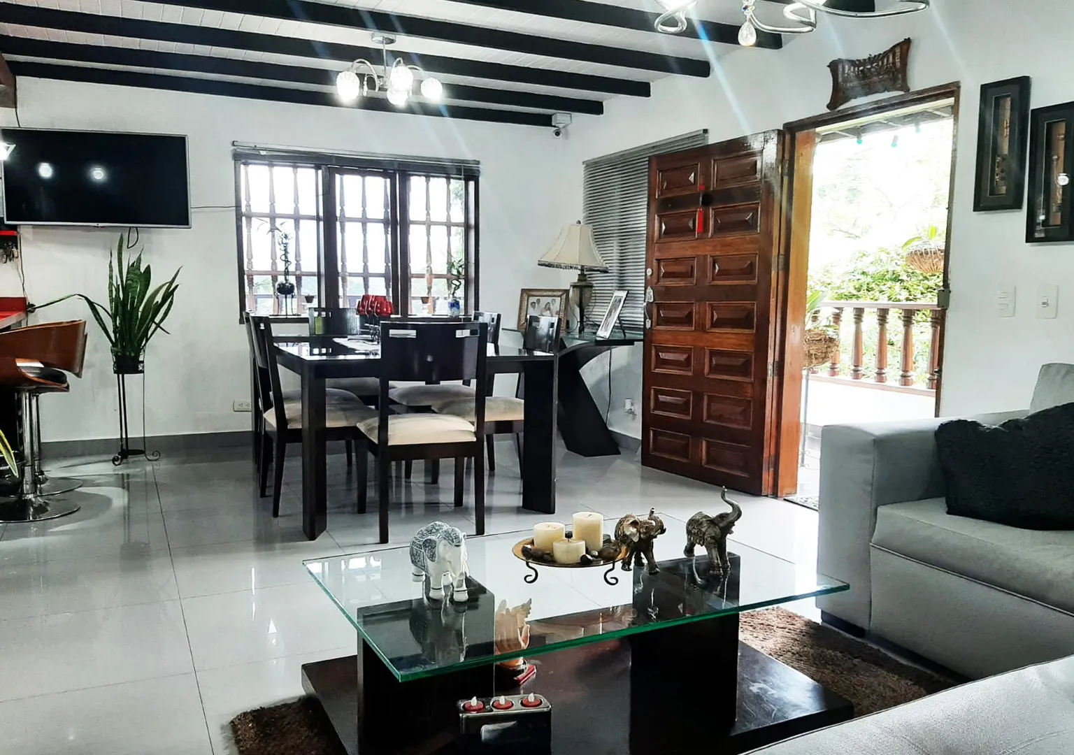 3BR House in La miel (400 m²)