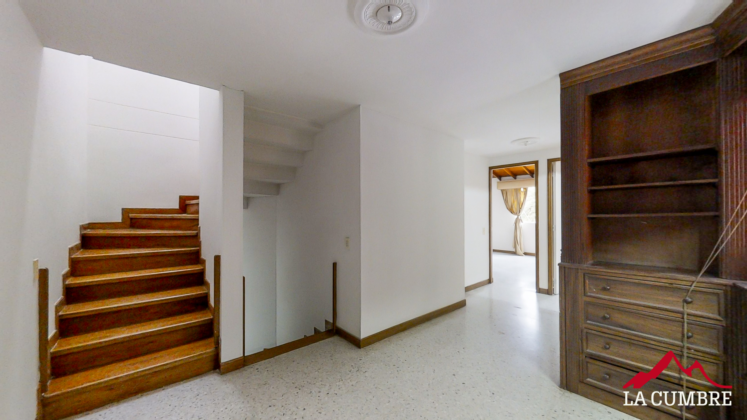 Casa en arriendo en Castropol, Medellín · foto 5 de 10