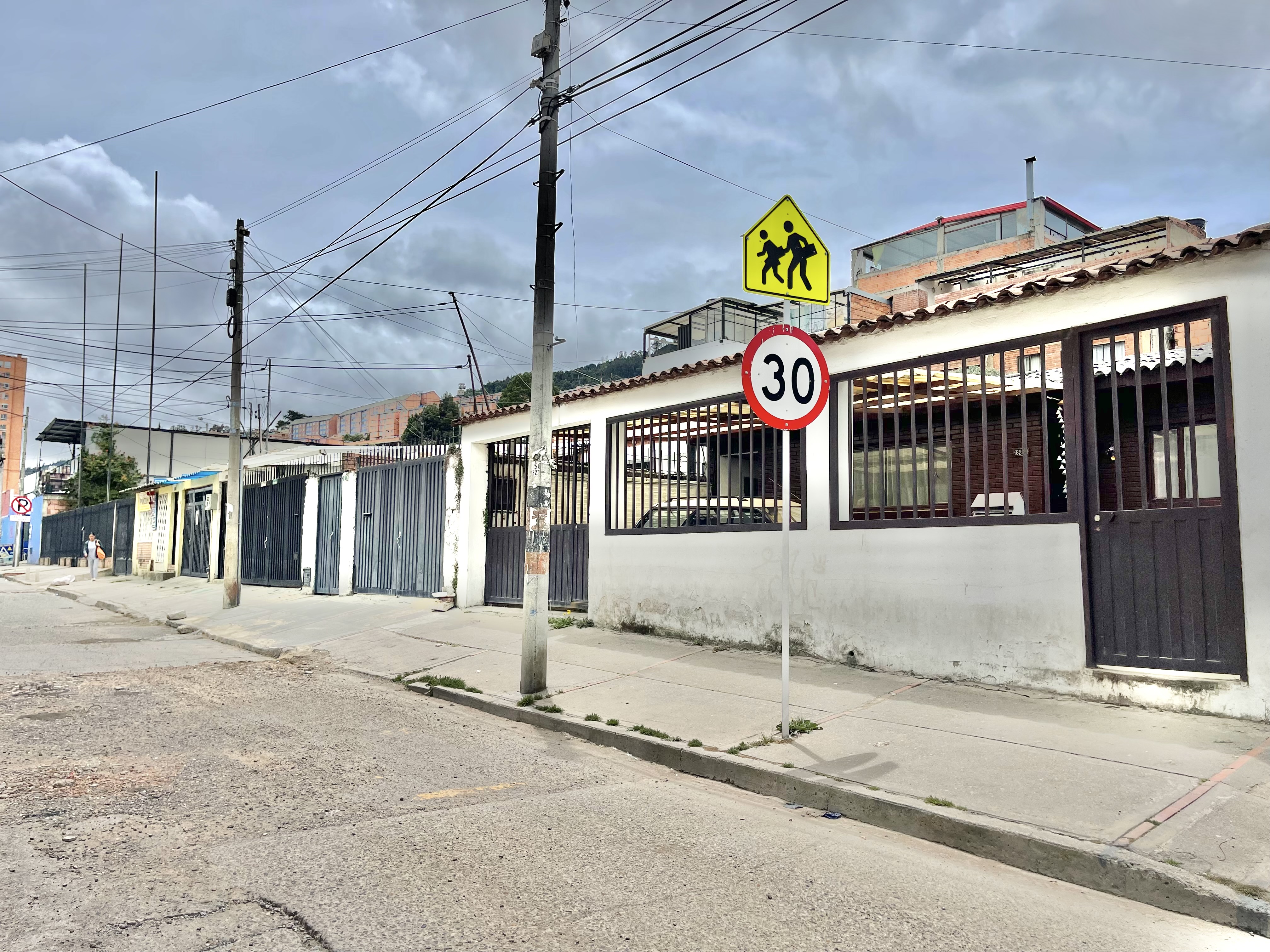 Casa de 7 alcobas en venta en San Antonio Norte, Bogotá, 159 m² · foto 4 de 24