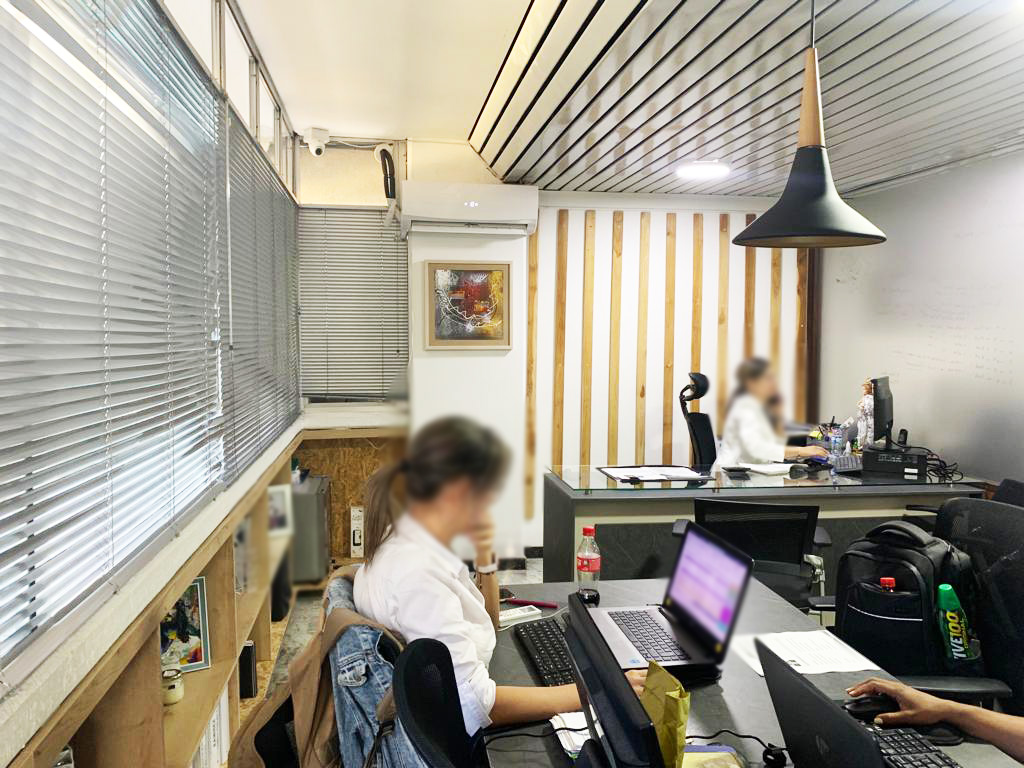 Oficina en arriendo en Manila, Medellín, 67 m² · foto 2 de 6