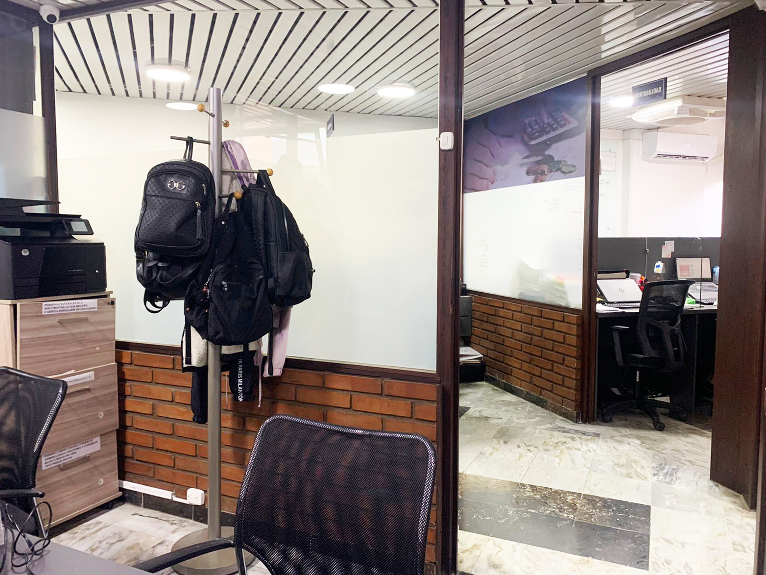 Oficina en arriendo en Manila, Medellín, 67 m² · foto 4 de 6