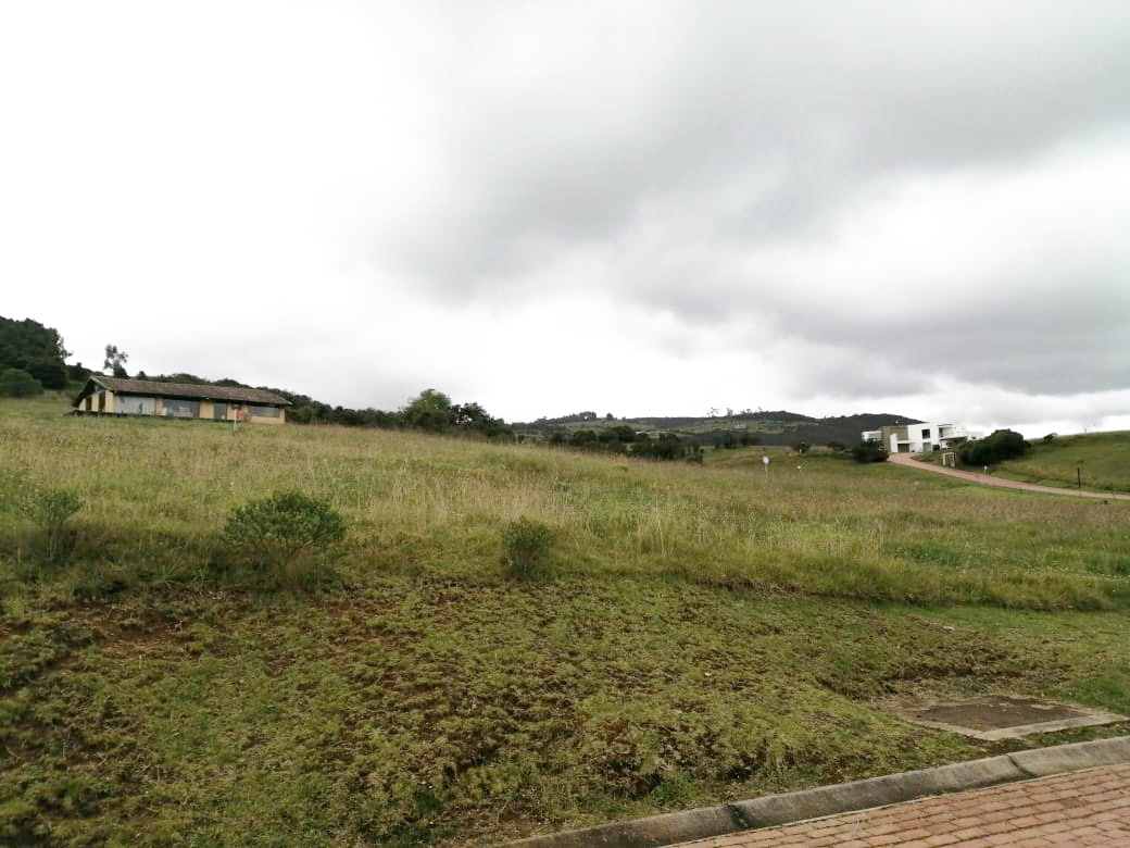 Lote en venta en Altos De Yerbabuena, Sopó, 3207 m² · foto 2 de 5