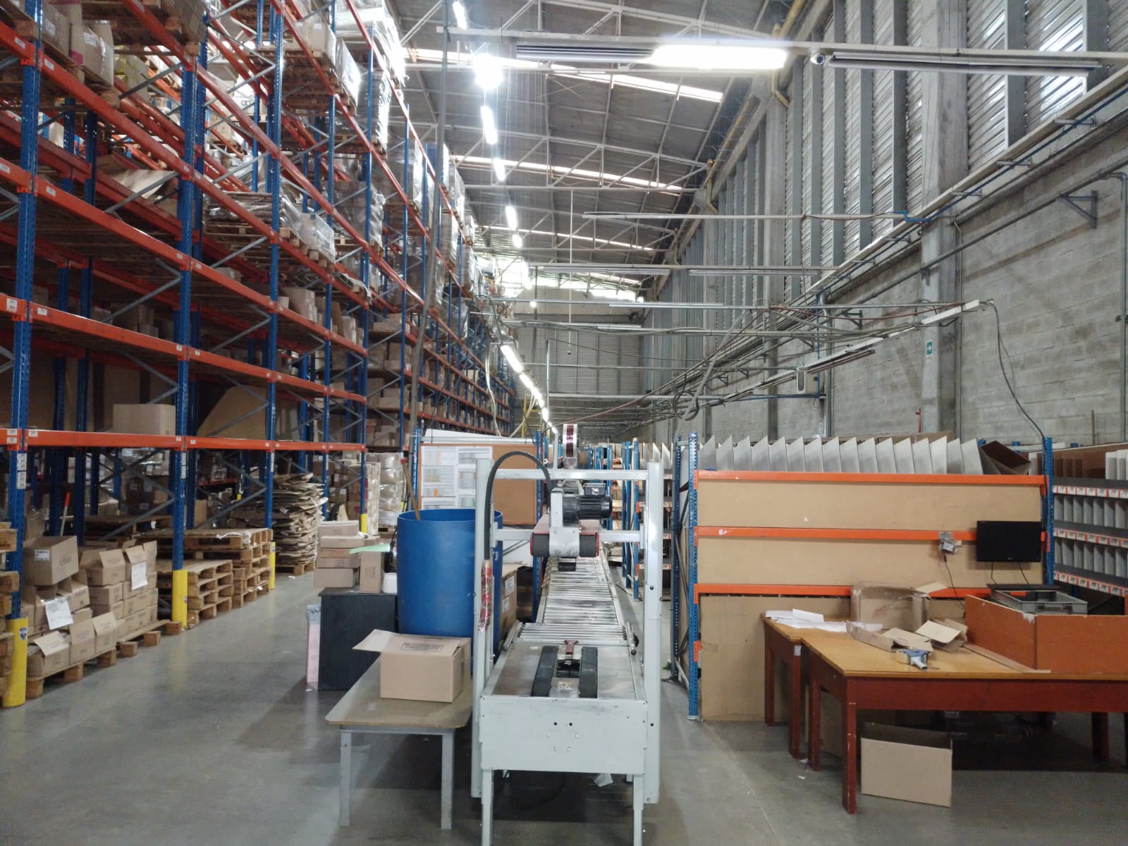 Bodega en arriendo en Caqueta, La Estrella · foto 4 de 9