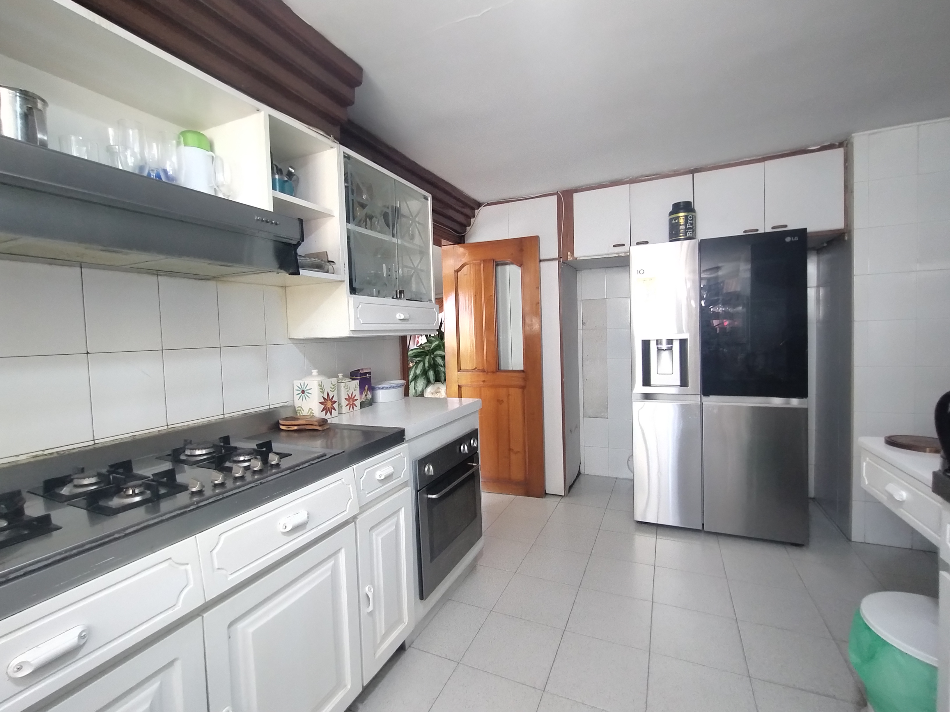 Apartamento de 3 alcobas en venta en Altos Del Prado, Barranquilla, 235 m² · foto 11 de 13
