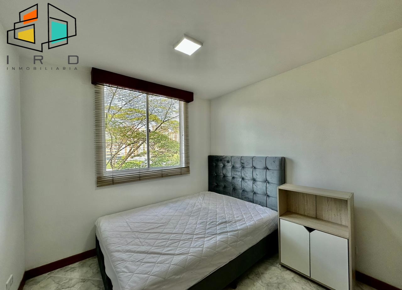 Apartamento de 3 alcobas en arriendo en El Diamante No. 2, Medellín, 80 m² · foto 15 de 24