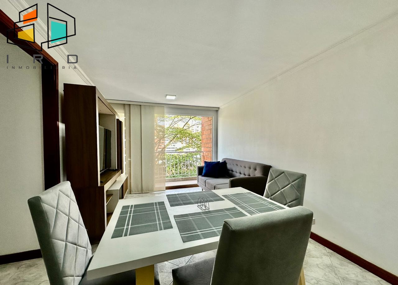 Apartamento de 3 alcobas en arriendo en El Diamante No. 2, Medellín, 80 m² · foto 3 de 24
