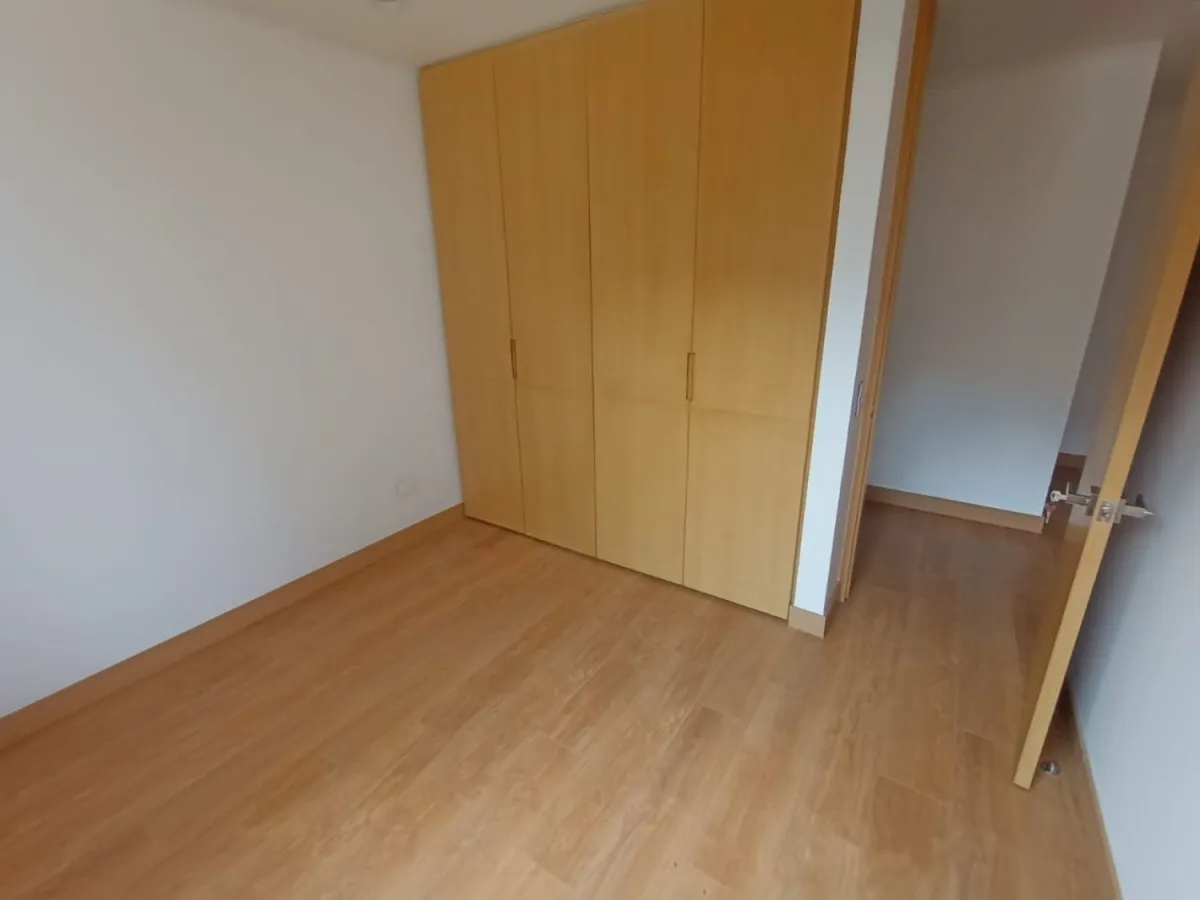 Apartamento en venta en Bosque De Pinos, Bogotá · foto 12 de 24