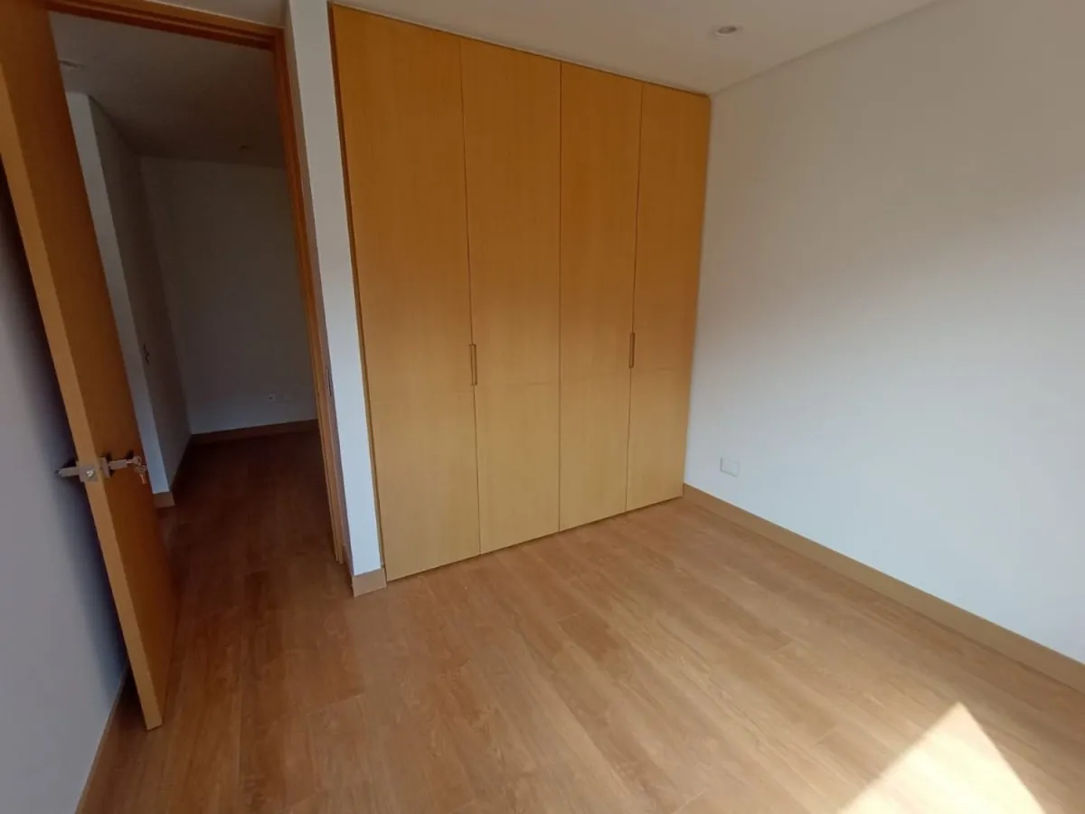 Apartamento en venta en Bosque De Pinos, Bogotá · foto 14 de 24