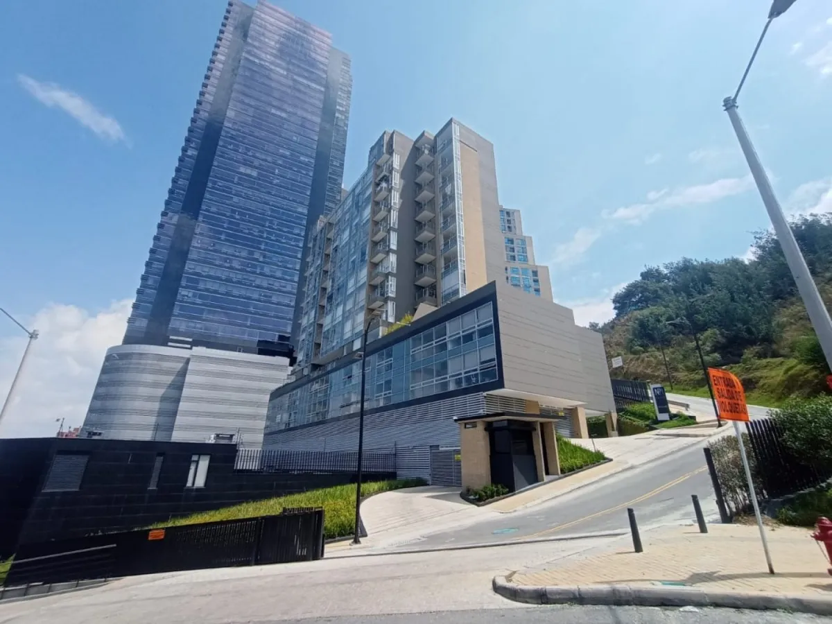 Apartamento en venta en Bosque De Pinos, Bogotá · foto 2 de 24