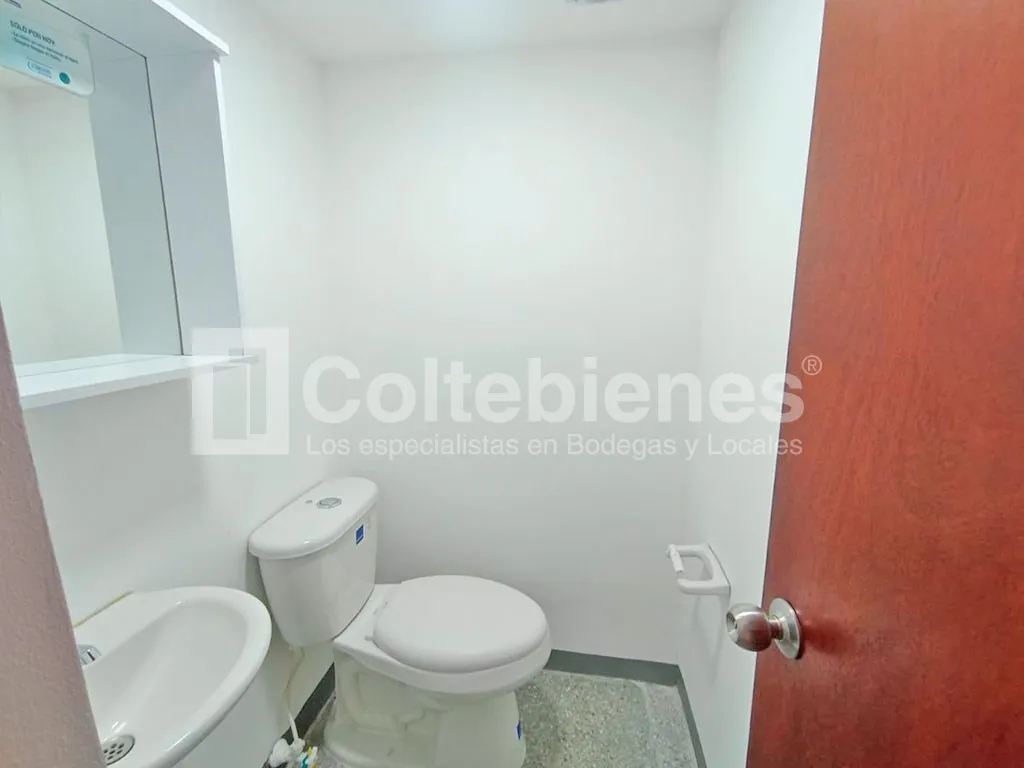 Local en arriendo en Santa Fe, Medellín, 1940 m² · foto 16 de 19