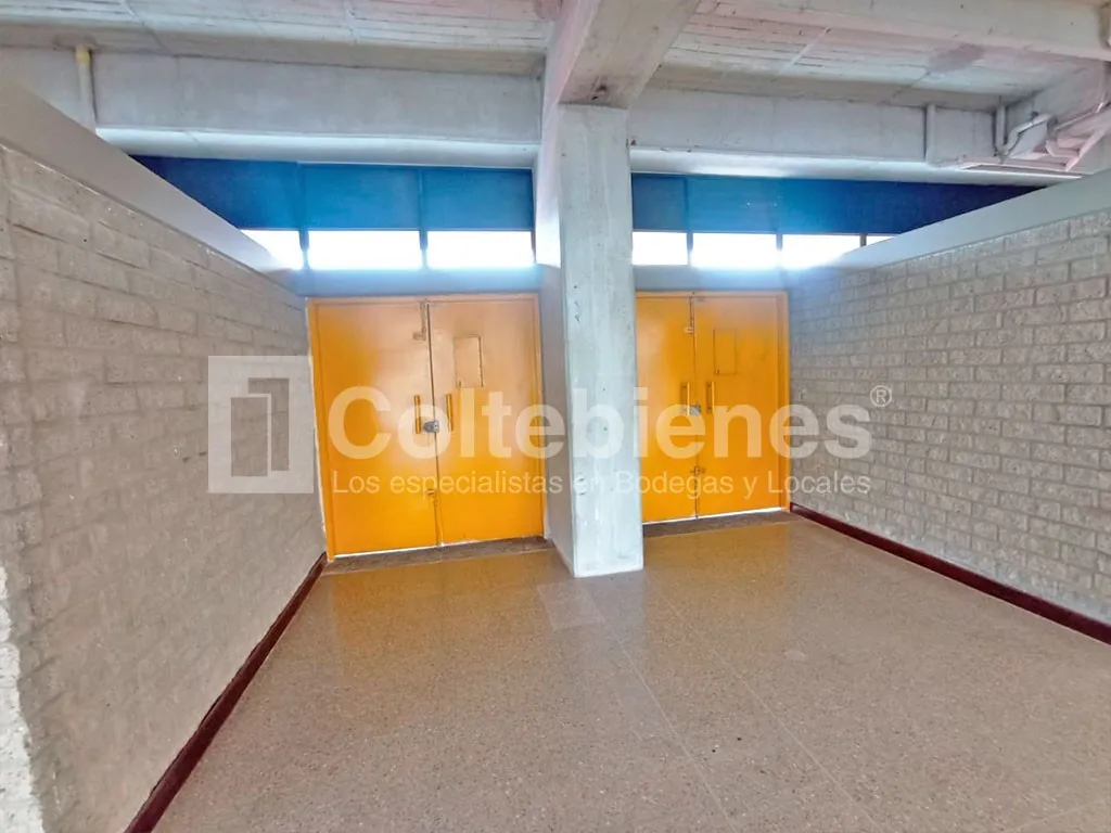 Local en arriendo en Santa Fe, Medellín, 1940 m² · foto 17 de 19