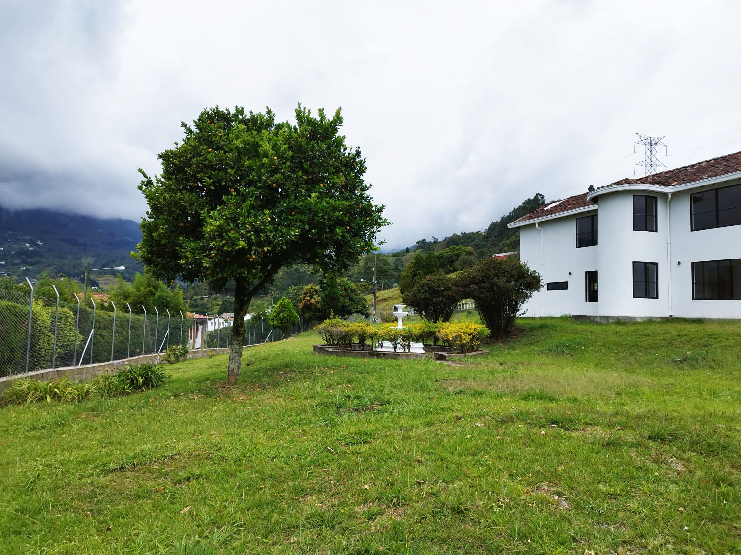 Oficina en arriendo en La Mina, Envigado, 300 m² · foto 18 de 20